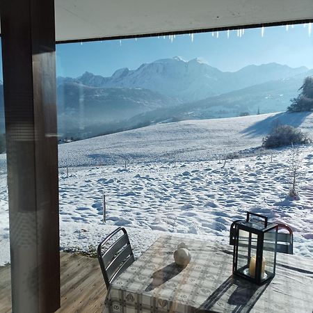 Rez De Chaussee Tres Calme Vue Mont-Blanc コンブルー エクステリア 写真