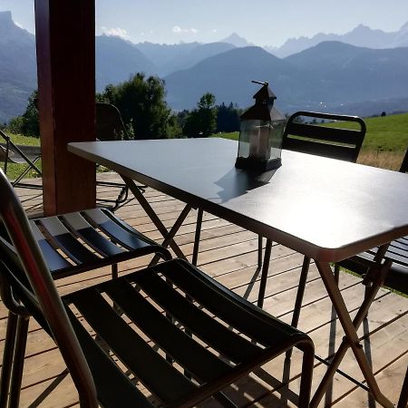 Rez De Chaussee Tres Calme Vue Mont-Blanc コンブルー エクステリア 写真