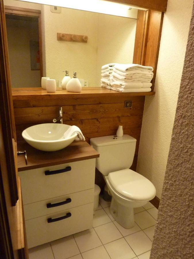 Rez De Chaussee Tres Calme Vue Mont-Blanc コンブルー エクステリア 写真